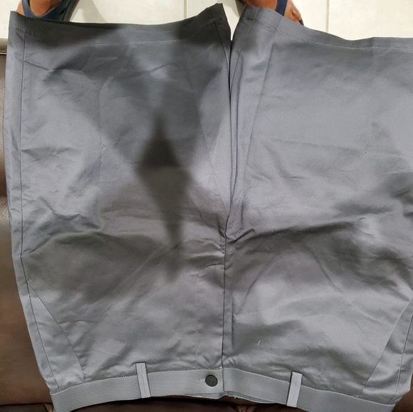 Banana Republic mens short NWT - Picture 3 of 3